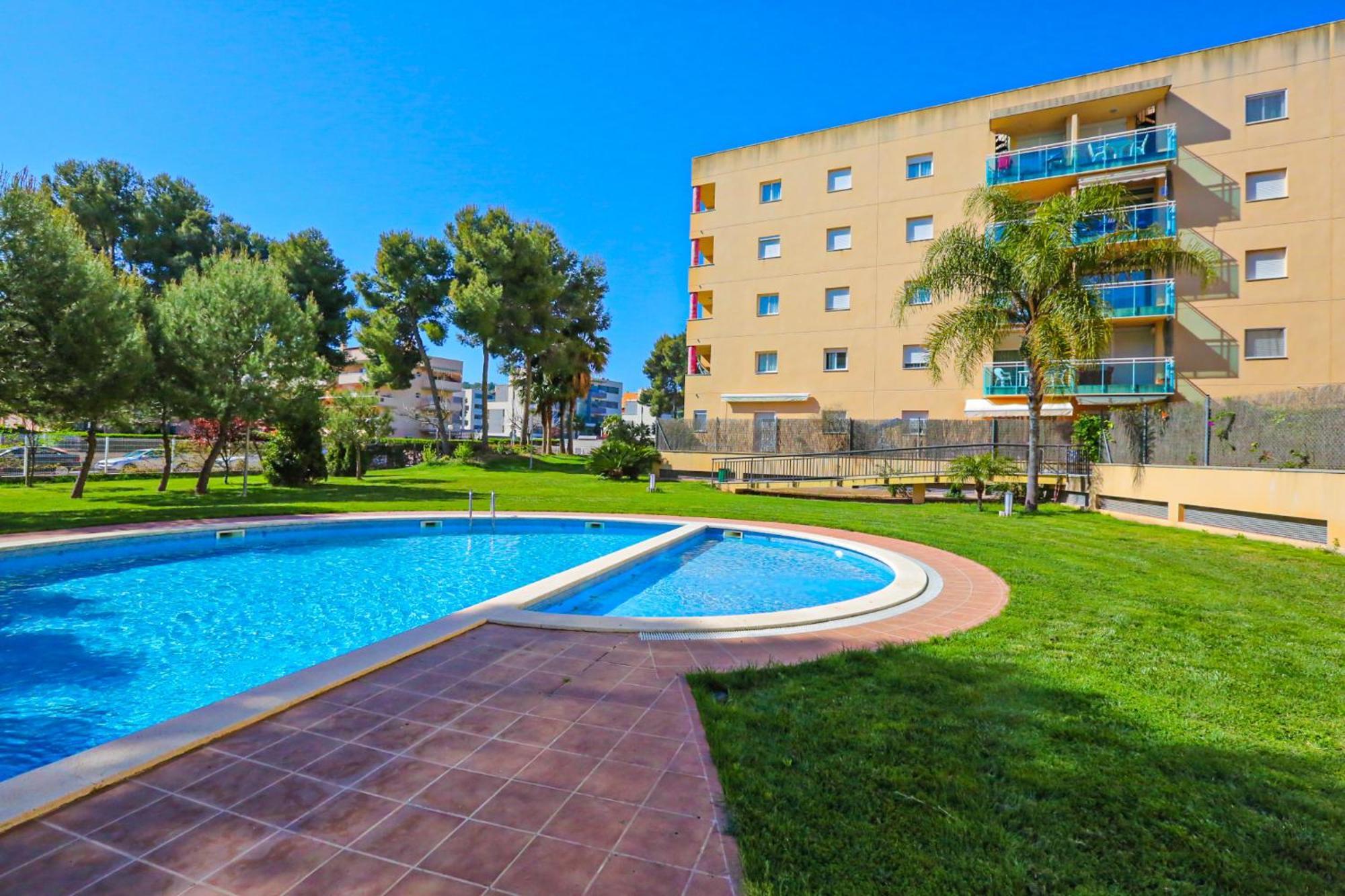 Golden Pineda C 4 A - Only Families Apartment